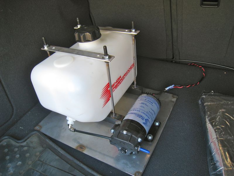 Snow Performance Tank and Pump