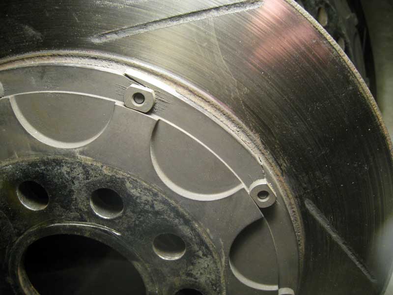 picture of stoptech aero rotor hat cracks